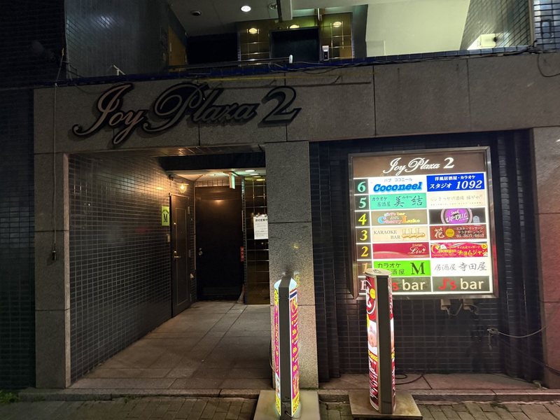 ビル入口